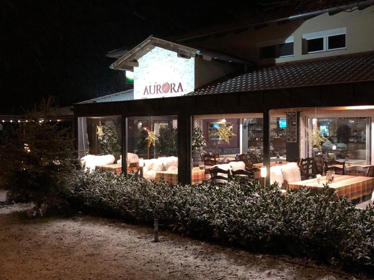 Aurora Panzió Acomodação com café da manhã Bük Exterior foto