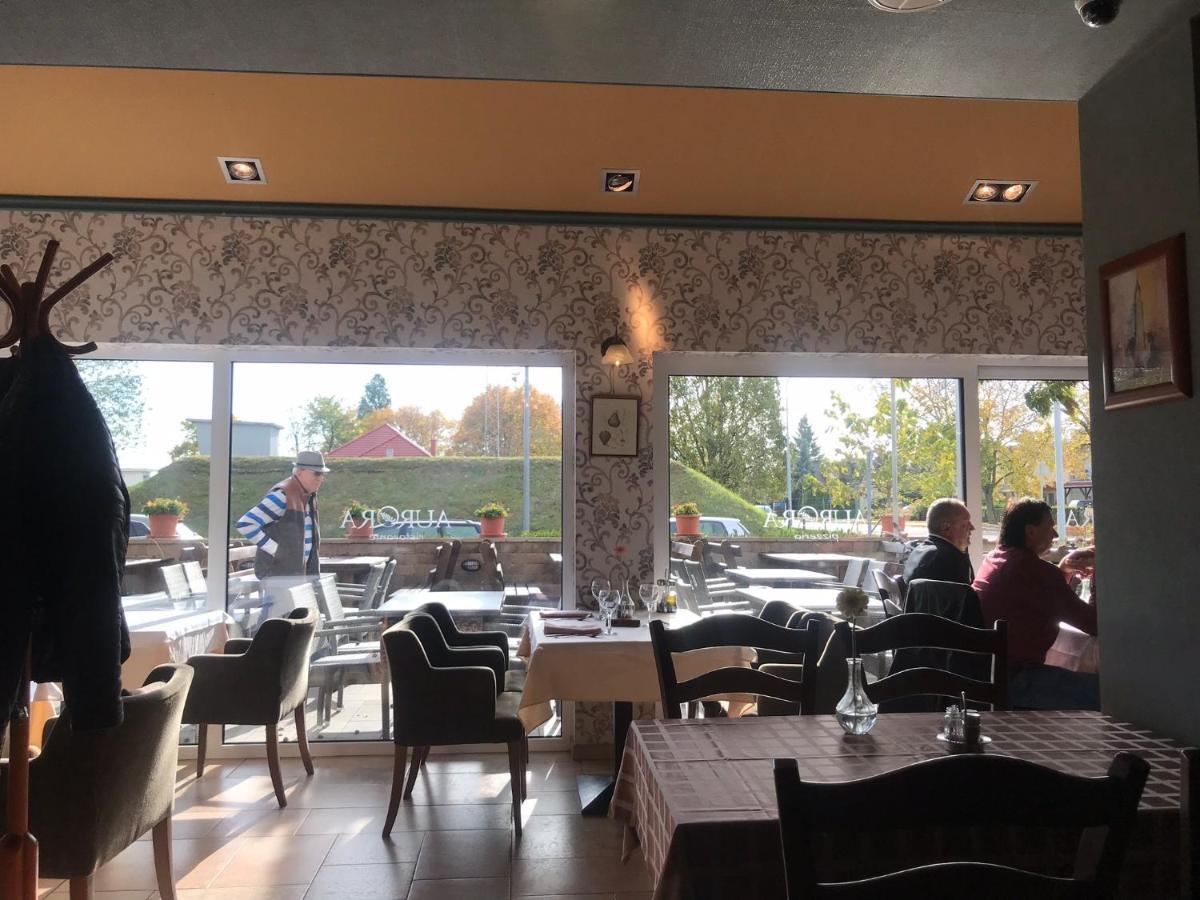 Aurora Panzió Acomodação com café da manhã Bük Exterior foto